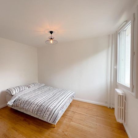 Appartement Spacieux Avec Balcon Saint-Fons Exterior photo
